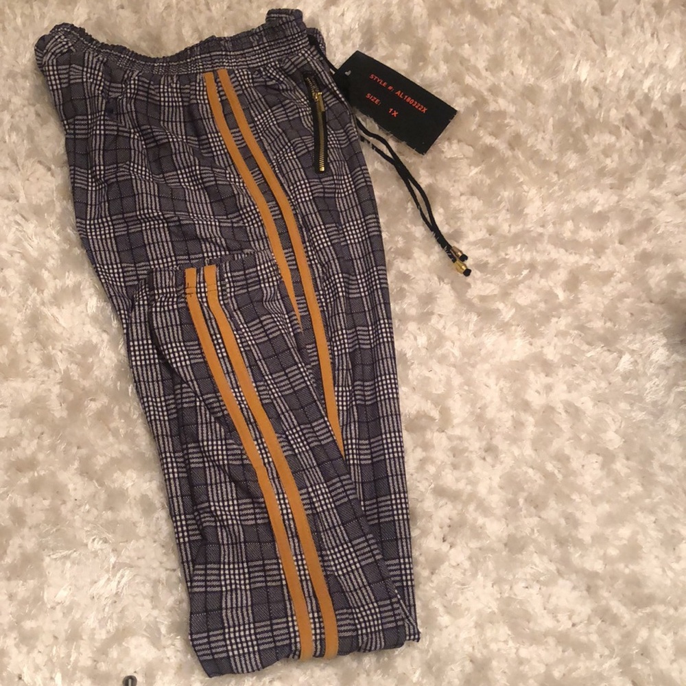 Plaid Drawstring Pants - Picture 2 of 5